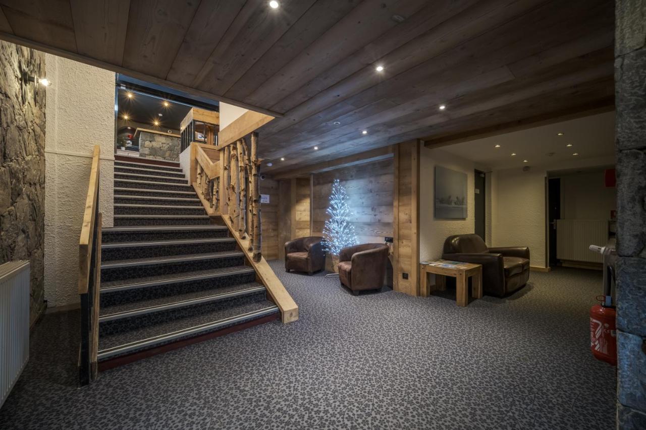 Curling Hotel & Bar ทีนเญอ ภายนอก รูปภาพ